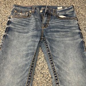 32 True Religion jeans